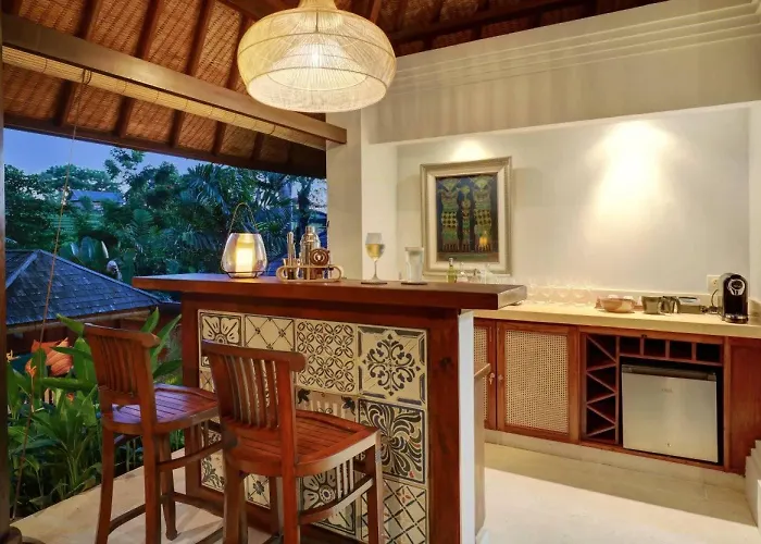 Bunga Wangi, 3 Bedrooms, Canggu, Bali Style * チャングー