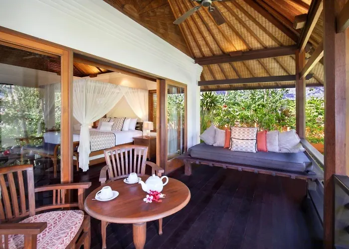 Bunga Wangi, 3 Bedrooms, Canggu, Bali Style 別荘 *