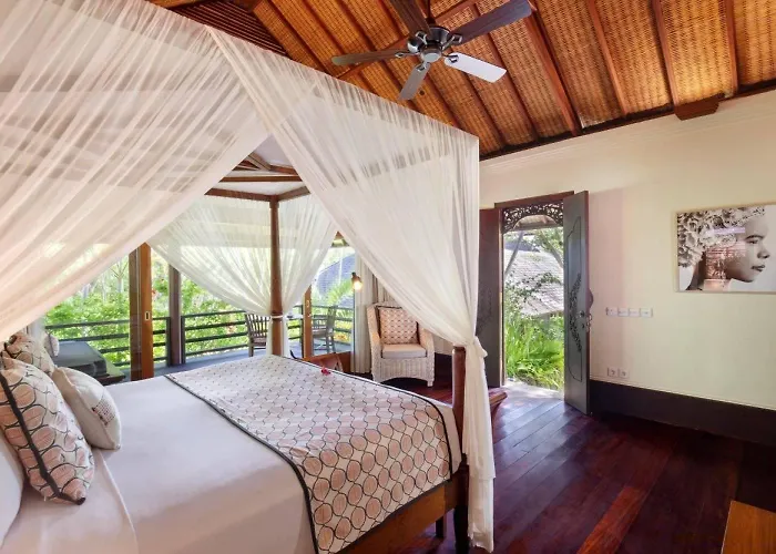 Bunga Wangi, 3 Bedrooms, Canggu, Bali Style 別荘 *