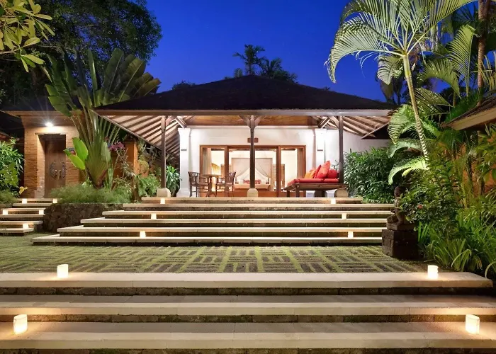 別荘 Bunga Wangi, 3 Bedrooms, Canggu, Bali Style *